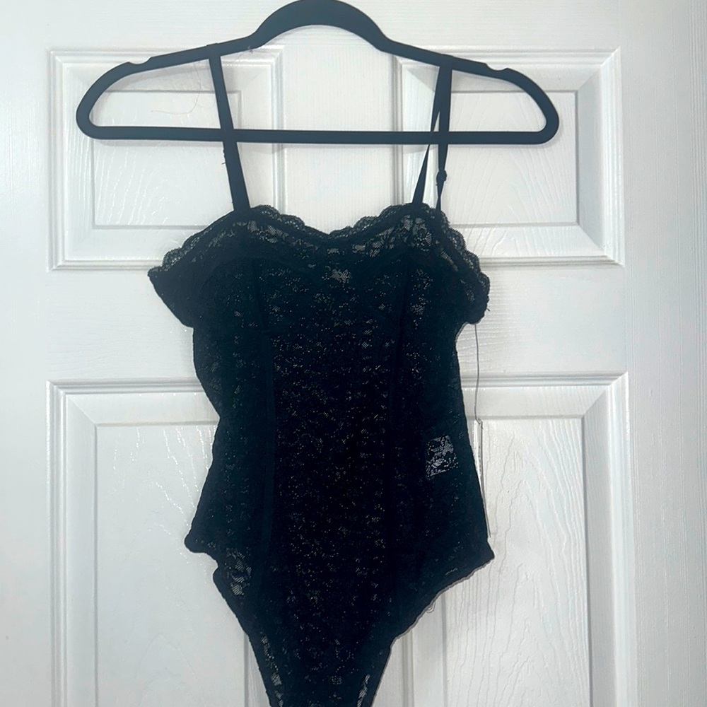 NWT 12th Tribe Lace Bodysuit Size Medium